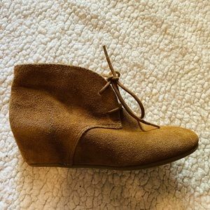 🤎NW wedge booties